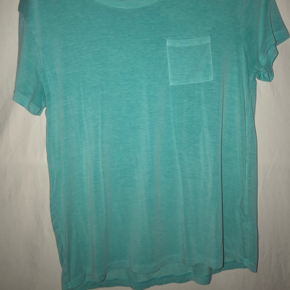 Teal blue v-neck with pocket